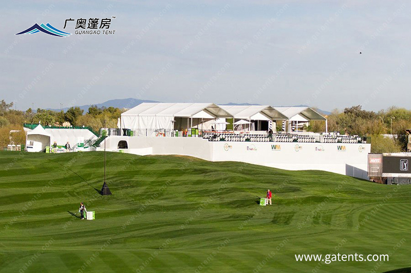 خيمة ملعب الغولف